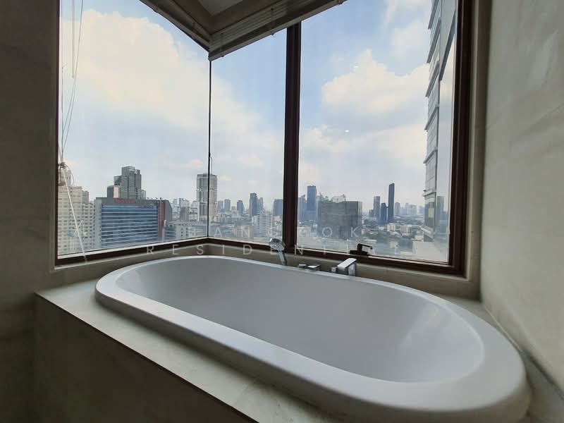 The Emporio Place, Bangkok, 93 Soi Sukhumvit 24, Sukhumvit Road, Khong Tan, Khlong Toei, Bangkok, 2 Bedrooms, 108 sqm, Condo For Sale, by Bangkok Residential, 500431871 - DDproperty.com