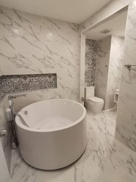 De Lapis Charan 81, Bangkok, 9 Charansanitwong Road, Bang O, Bang Phlat, Bangkok, 2 Bedrooms, 70 sqm, Condo For Sale, by Araya Laokham, 500431872 - DDproperty.com