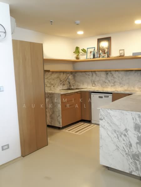 Asoke Towers, Bangkok, Sukhumvit 21 Road, Khlongtoei Nua, Watthana, Bangkok, 3 Bedrooms, 253 sqm, Condo For Sale, by Pemika Aukkaraleekul, 500431929 - DDproperty.com
