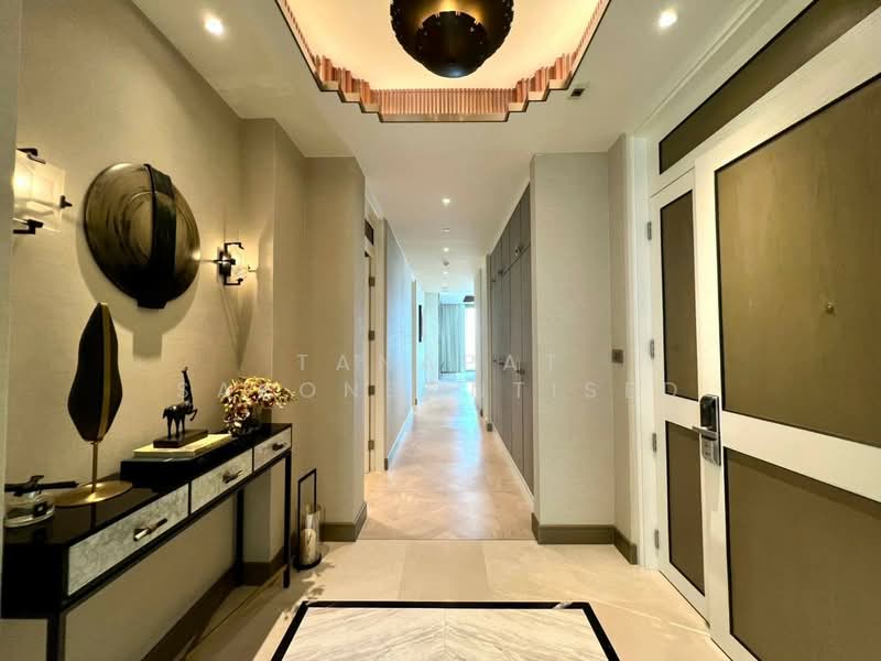 The Residences At Mandarin Oriental, Bangkok, 117 Charoen Nakorn Road, Khlong Ton Sai, Khlong San, Bangkok, 3 Bedrooms, 224 sqm, Condo For Rent, by Tanapat Sakonsontised, 500431942 - DDproperty.com
