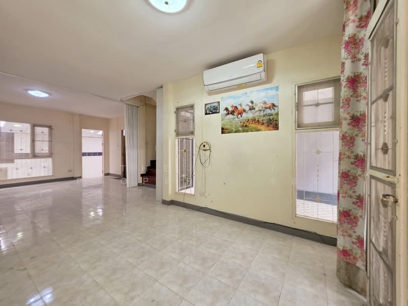 บ้านวรางกูล คลอง 3, Pathum Thani, Lat Sawai, Lam Luk Ka, Pathum Thani, 3 Bedrooms, 108 sqm, Townhouse For Sale, by The Best Property จอย, 500431964 - DDproperty.com