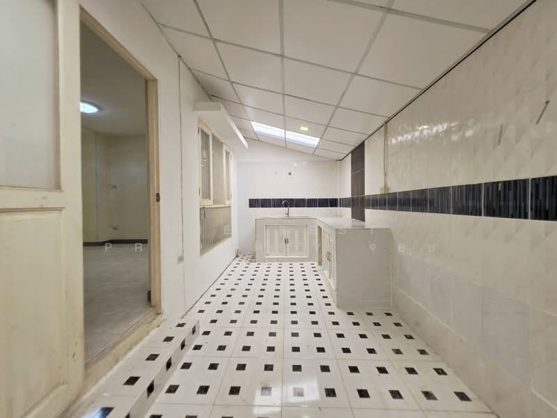 บ้านวรางกูล คลอง 3, Pathum Thani, Lat Sawai, Lam Luk Ka, Pathum Thani, 3 Bedrooms, 108 sqm, Townhouse For Sale, by The Best Property จอย, 500431964 - DDproperty.com