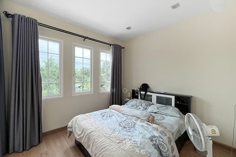 Golden City Pinklao-Charansanitwong, Nonthaburi, Bang Kruai-Sainoi Road, Bang Kruai, Nonthaburi, 4 Bedrooms, 130 sqm, Townhouse For Sale, by NTBHOME, 500431981 - DDproperty.com
