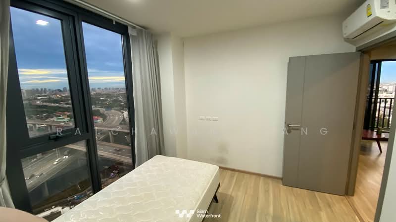 The Base Garden Rama 9, Bangkok, 18 Rama 9 Road, Hua Mak, Bang Kapi, Bangkok, 2 Bedrooms, 54 sqm, Condo For Sale, by Ratchawan Huang, 500431984 - DDproperty.com