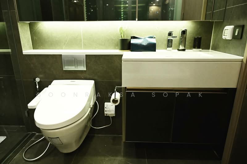 The Esse at Singha Complex, Bangkok, 1788 New Petchaburi Rd, Khlongtoei Nua, Watthana, Bangkok, 1 Bedroom, 48 sqm, Condo For Rent, by Boonraksa Sopak, 500431994 - DDproperty.com