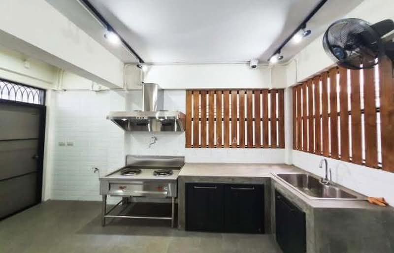 บ้าน 4-ห้องนอน, กรุงเทพ, ลาดพร้าว, กรุงเทพ, 500 ตร.ม., บ้านเดี่ยว ขาย, โดย Pemika Aukkaraleekul, 500432000 - DDproperty.com