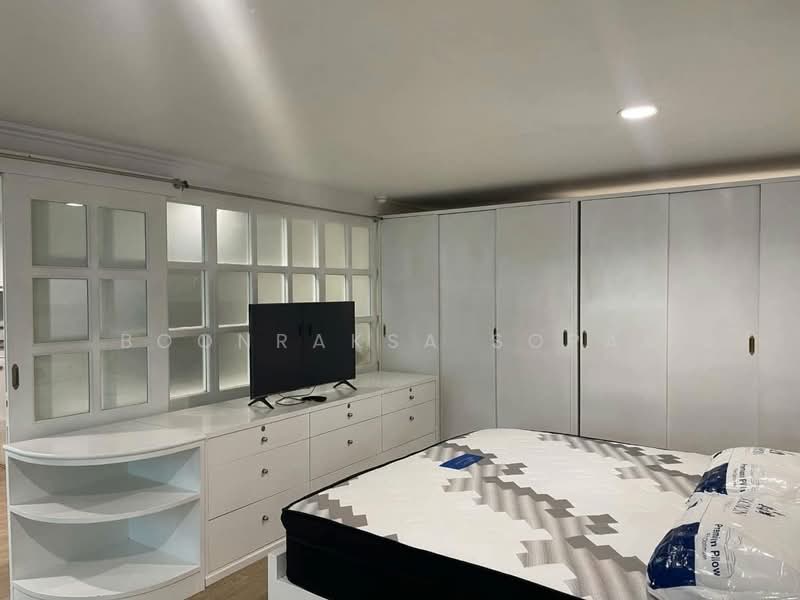 Diamond Tower, Bangkok, Silom, Bang Rak, Bangkok, 2 Bedrooms, 74 sqm, Condo For Rent, by Boonraksa Sopak, 500432031 - DDproperty.com