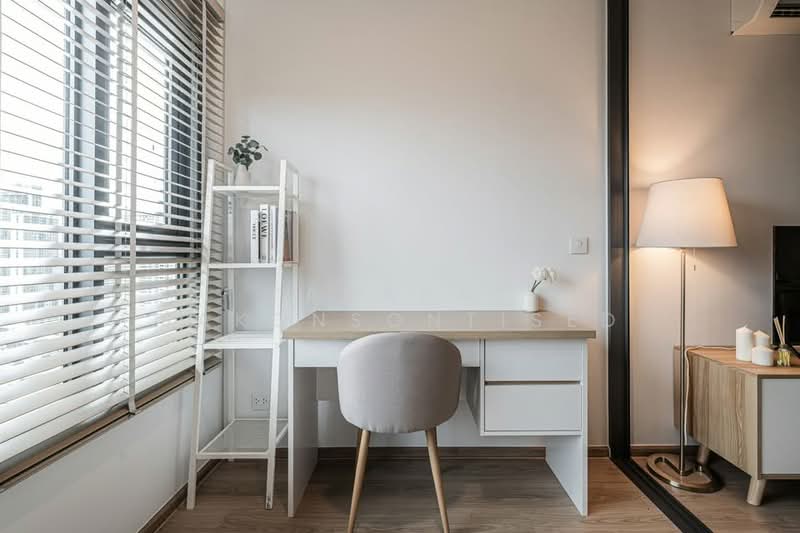 Life Rama 4-Asoke, Bangkok, Rama 4 Road, Khlong Toei, Bangkok, 1 Bedroom, 35 sqm, Condo For Rent, by Tanapat Sakonsontised, 500432037 - DDproperty.com