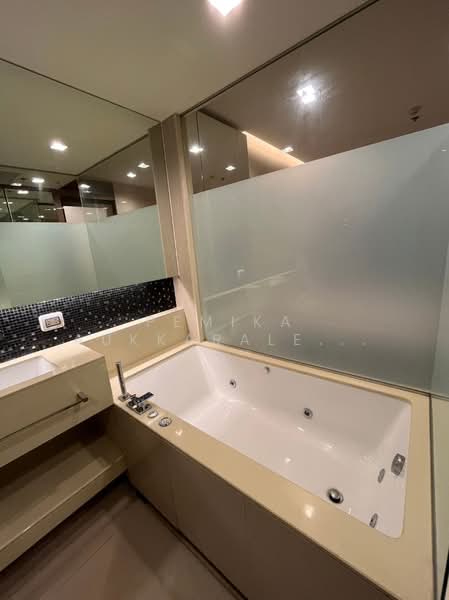 The Address Sathorn, Bangkok, 98 Sathorn Nua Road, Silom, Bang Rak, Bangkok, 1 Bedroom, 47 sqm, Condo For Sale, by Pemika Aukkaraleekul, 500432042 - DDproperty.com