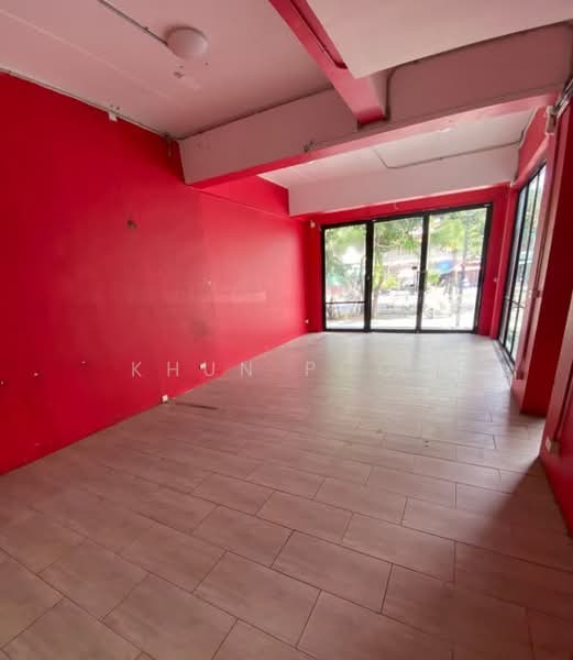 For Lease | 4-Storey Commercial Building on Main Road, Prime Location – Chula Soi , Bangkok (SPSSR31, Bangkok, ถ.พระราม 4,1, Wang Mai, Pathum Wan, Bangkok, , 230 sqm, Shophouse For Rent, by Khun Poon, 500432070 - DDproperty.com