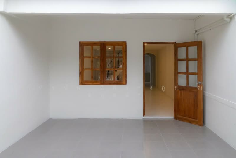 Sangsit Niwet, Bangkok, Ekkachai 46, Bang Bon, Bangkok, Bang Bon, Bangkok, 3 Bedrooms, 84 sqm, Townhouse For Sale, by ภัทรนัน อิศรางกูร ณ อยุธยา, 500432073 - DDproperty.com