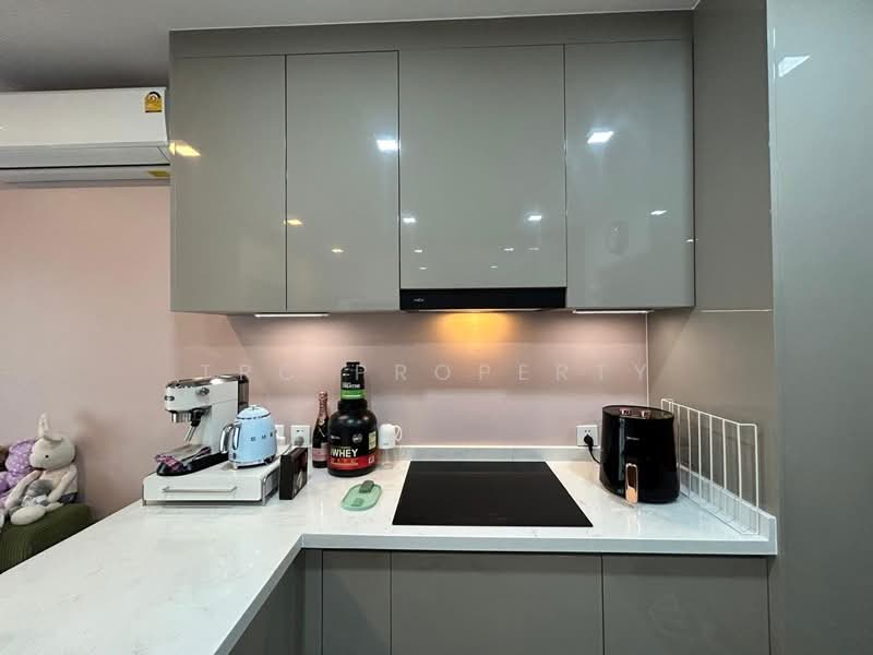 Metris Ladprao, Bangkok, Lat Phrao Road, Jom Phon, Chatuchak, Bangkok, 2 Bedrooms, 47 sqm, Condo For Sale, by TRC Property, 500432082 - DDproperty.com