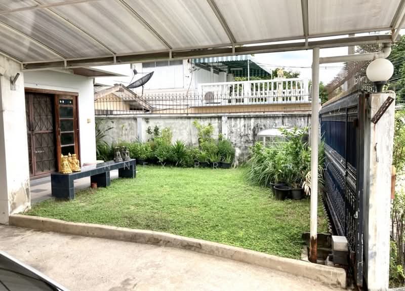 บ้านเดี่ยว 2 ชั้น ซอยลาดพร้าว 35, กรุงเทพ, , จันทรเกษม, จตุจักร, กรุงเทพ, 200 ตร.ม., บ้านเดี่ยว ขาย, โดย Connex Property, 500432107 - DDproperty.com