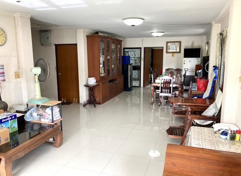 บ้านเดี่ยว 2 ชั้น ซอยลาดพร้าว 35, กรุงเทพ, , จันทรเกษม, จตุจักร, กรุงเทพ, 200 ตร.ม., บ้านเดี่ยว ขาย, โดย Connex Property, 500432107 - DDproperty.com