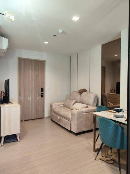 Life Sathorn Sierra, Bangkok, Ratchaphruek Rd, Talat Plu, Thon Buri, Bangkok, 1 Bedroom, 33 sqm, Condo For Rent, by Chanon Phangchienghien, 500432115 - DDproperty.com