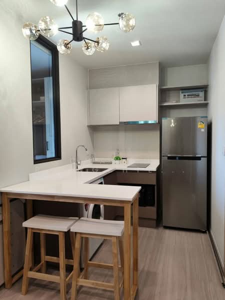 Life Sathorn Sierra, Bangkok, Ratchaphruek Rd, Talat Plu, Thon Buri, Bangkok, 1 Bedroom, 33 sqm, Condo For Rent, by Chanon Phangchienghien, 500432115 - DDproperty.com