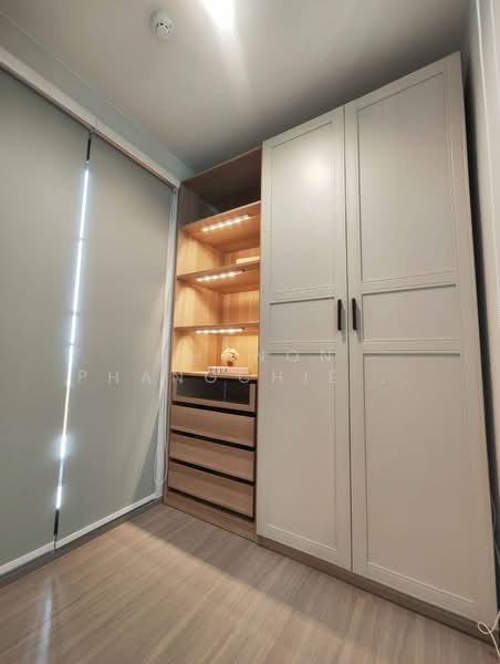 Life Sathorn Sierra, Bangkok, Ratchaphruek Rd, Talat Plu, Thon Buri, Bangkok, 1 Bedroom, 33 sqm, Condo For Rent, by Chanon Phangchienghien, 500432115 - DDproperty.com