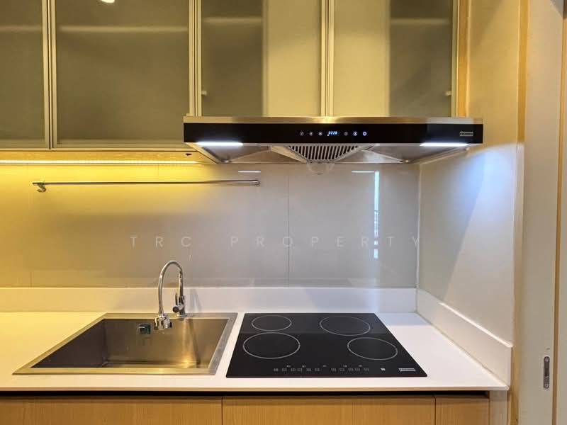 Maru Ekkamai 2, Bangkok, 70-5 Sukhumvit 63 Road, Phra Kanong Nua, Watthana, Bangkok, 2 Bedrooms, 60 sqm, Condo For Sale, by TRC Property, 500432127 - DDproperty.com