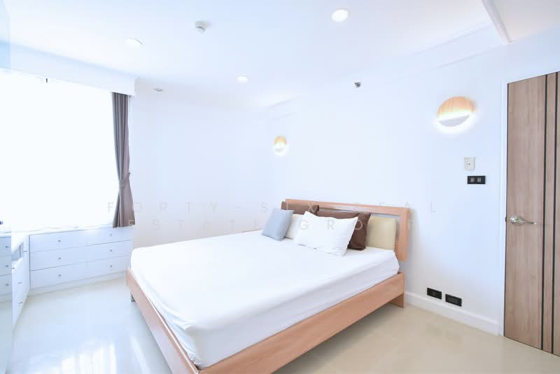 Las Colinas : ลาส โคลินาส, กรุงเทพ, ถนนสุขุมวิท 21, คลองเตยเหนือ, วัฒนา, กรุงเทพ, 100 ตร.ม., คอนโด ให้เช่า, โดย Forty-Six Real Estate Group, 500432194 - DDproperty.com