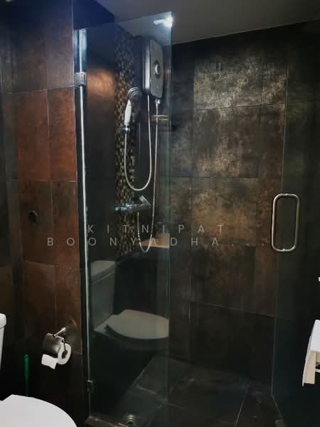 Voque Sukhumvit 16, Bangkok, Soi Sukhumvit 16, Khlong Toei, Bangkok, 1 Bedroom, 57 sqm, Condo For Rent, by Kitnipat Boonyadhammakul, 500432207 - DDproperty.com