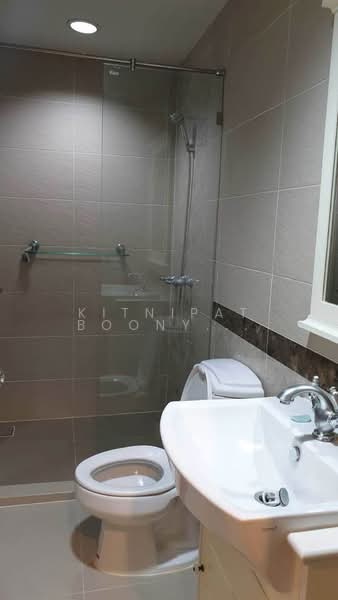 The Crest Phahonyothin 11, Bangkok, Soi Phaholyothin 11 Phaholyothin Road, Samsen Nai, Phaya Thai, Bangkok, 1 Bedroom, 50 sqm, Condo For Sale, by Kitnipat Boonyadhammakul, 500432256 - DDproperty.com