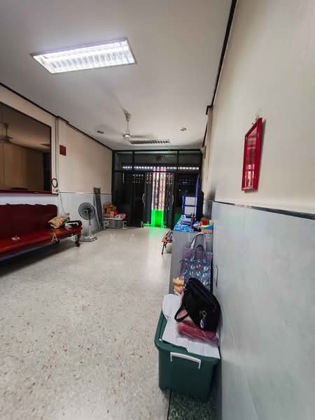 3-BR House, Bangkok, Wang Mai, Pathum Wan, Bangkok, 3 Bedrooms, 150 sqm, Single Detached House For Sale, by Pemika Aukkaraleekul, 500432268 - DDproperty.com