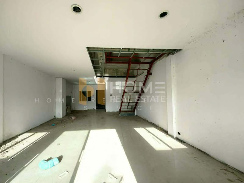 Six 2-story townhouses on Khao Kilom Road Sriracha, Chon Buri (Pattaya), Surasak, Si Racha, Chon Buri (Pattaya), 6 Bedrooms, 150 sqm, Townhouse For Sale, by HOME Real Estate Service, 500432299 - DDproperty.com