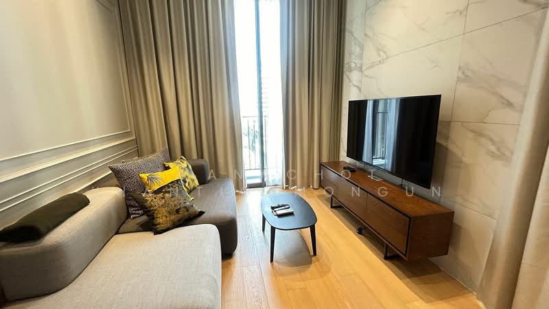 28 Chidlom, Bangkok, 28 Chit Lom Alley, Lumphini, Pathum Wan, Bangkok, 1 Bedroom, 46 sqm, Condo For Sale, by Thanachot Khantigamongun, 500432333 - DDproperty.com