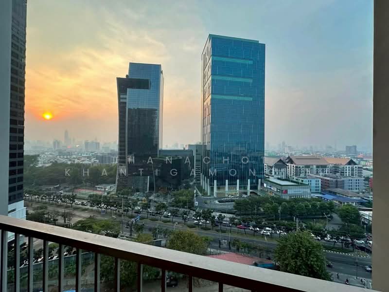 Noble Revolve Ratchada : โนเบิล รีวอลฟ์ รัชดา, กรุงเทพ, 38 ถนนรัชดาภิเษก แขวงห้วยขวาง เขตห้วยขวาง กรุงเทพมหานคร, ห้วยขวาง, กรุงเทพ, 54 ตร.ม., คอนโด ให้เช่า, โดย Thanachot Khantigamongun, 500432370 - DDproperty.com