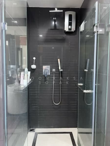 Rhythm Sukhumvit 50, Bangkok, 8 Sukhumvit 50, Sukhumvit Road, Phra Kanong, Khlong Toei, Bangkok, 2 Bedrooms, 65 sqm, Condo For Rent, by Boonraksa Sopak, 500432376 - DDproperty.com