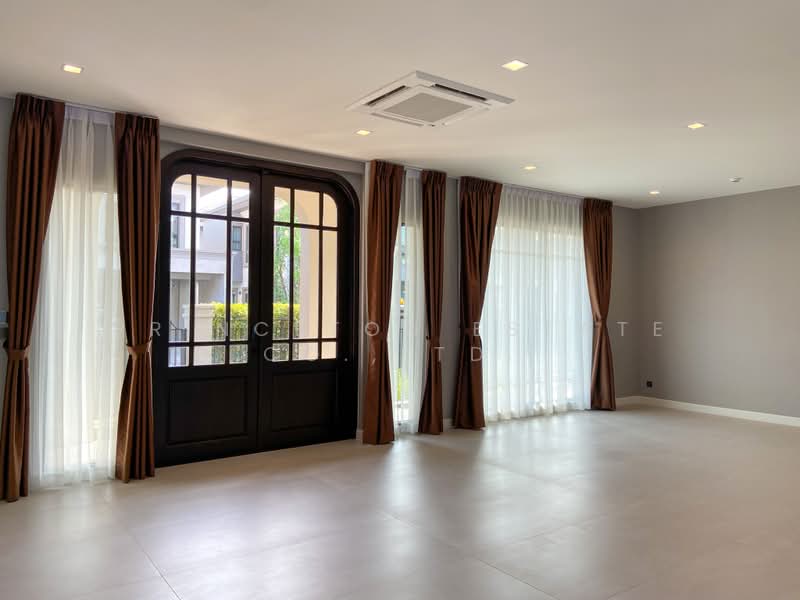 Grand Bangkok Boulevard Krungthepkritha, Bangkok, Srinakarin-Romklao Road, Khlong Sam Prawet, Lat Krabang, Bangkok, 4 Bedrooms, 447 sqm, Single Detached House For Rent, by Princeton Estate Co.,Ltd., 500432388 - DDproperty.com