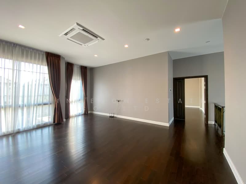 Grand Bangkok Boulevard Krungthepkritha, Bangkok, Srinakarin-Romklao Road, Khlong Sam Prawet, Lat Krabang, Bangkok, 4 Bedrooms, 447 sqm, Single Detached House For Rent, by Princeton Estate Co.,Ltd., 500432388 - DDproperty.com