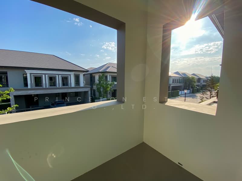 Grand Bangkok Boulevard Krungthepkritha, Bangkok, Srinakarin-Romklao Road, Khlong Sam Prawet, Lat Krabang, Bangkok, 4 Bedrooms, 447 sqm, Single Detached House For Rent, by Princeton Estate Co.,Ltd., 500432388 - DDproperty.com