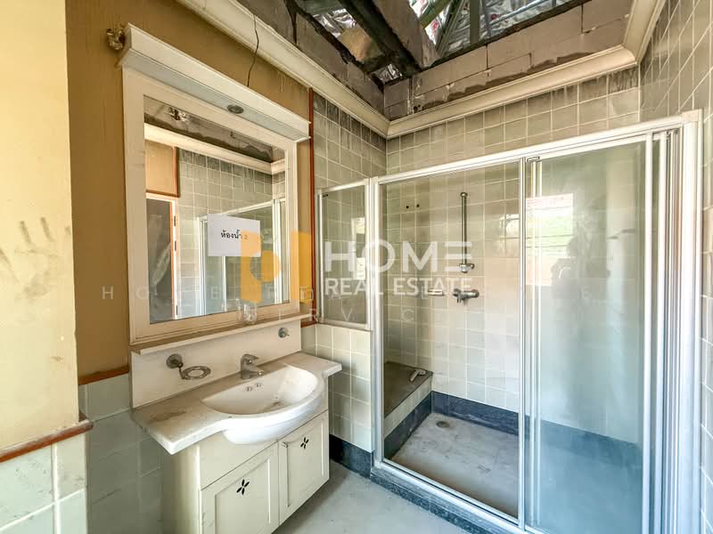 Prukpirom Regent Sukhumvit, Bangkok, Soi Lasalle, Bang Na, Bangkok, 5 Bedrooms, 530 sqm, Single Detached House For Sale, by HOME Real Estate Service, 500432389 - DDproperty.com