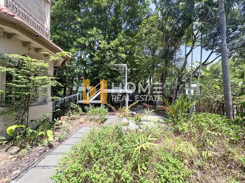 Prukpirom Regent Sukhumvit, Bangkok, Soi Lasalle, Bang Na, Bangkok, 5 Bedrooms, 530 sqm, Single Detached House For Sale, by HOME Real Estate Service, 500432389 - DDproperty.com