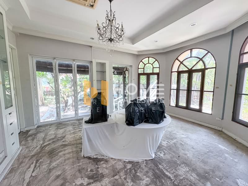 Prukpirom Regent Sukhumvit, Bangkok, Soi Lasalle, Bang Na, Bangkok, 5 Bedrooms, 530 sqm, Single Detached House For Sale, by HOME Real Estate Service, 500432389 - DDproperty.com