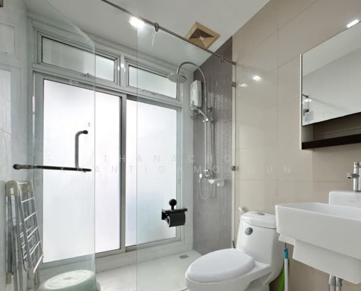 The Bloom Sukhumvit 71, Bangkok, Soi Sukhumvit 71, Phra Kanong Nua, Watthana, Bangkok, 1 Bedroom, 35 sqm, Condo For Sale, by Thanachot Khantigamongun, 500432410 - DDproperty.com