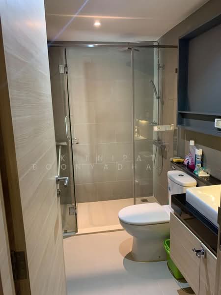 Klass Silom, Bangkok, 52 Silom Road, Silom, Bang Rak, Bangkok, 1 Bedroom, 34 sqm, Condo For Rent, by Kitnipat Boonyadhammakul, 500432453 - DDproperty.com