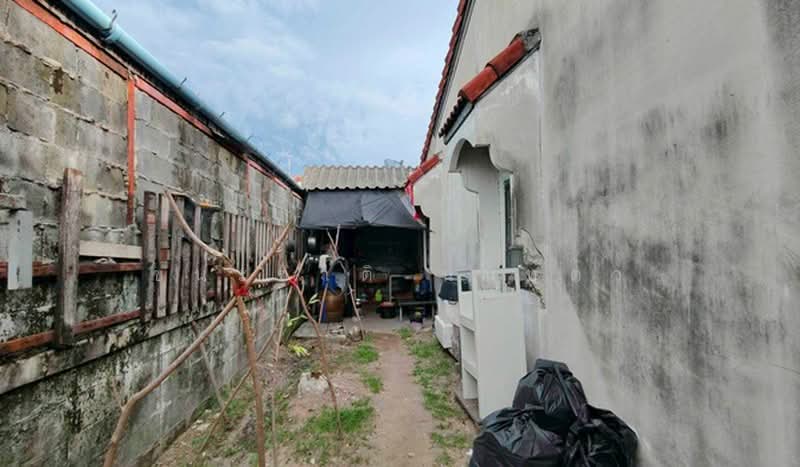 Muban Jantana Thani, Chon Buri (Pattaya), Nong - Kham, Si Racha, Chon Buri (Pattaya), 2 Bedrooms, 140 sqm, Semi-Detached House (Twin House) For Sale, by ชนะชาติ นนท์ตา, 500432456 - DDproperty.com