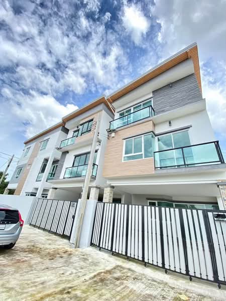 บ้าน 3-ห้องนอน, กรุงเทพ, คลองเจ้าคุณสิงห์, วังทองหลาง, กรุงเทพ, 155 ตร.ม., บ้านเดี่ยว ขาย, โดย Pemika Aukkaraleekul, 500432480 - DDproperty.com