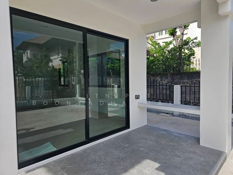 บ้าน 3-ห้องนอน, กรุงเทพ, คลองขวาง, ภาษีเจริญ, กรุงเทพ, 200 ตร.ม., บ้านเดี่ยว ขาย, โดย Kitnipat Boonyadhammakul, 500432495 - DDproperty.com