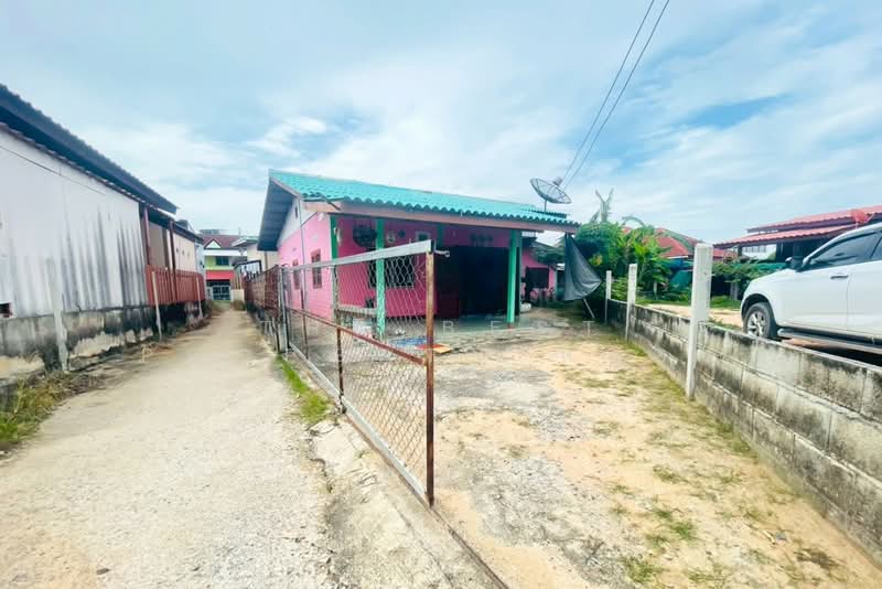 บ้านเดี่ยวขาณุวรลักษบุรี กำแพงเพชร, กำแพงเพชร, สลกบาตร, ขาณุวรลักษบุรี, กำแพงเพชร, 100 ตร.ม., บ้านเดี่ยว ขาย, โดย The Best Property หน่อย, 500432503 - DDproperty.com