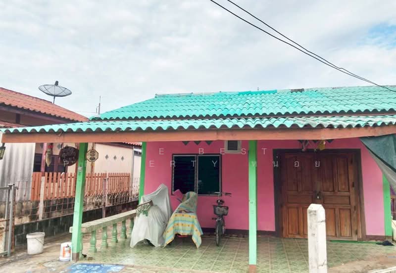 บ้านเดี่ยวขาณุวรลักษบุรี กำแพงเพชร, Kamphaeng Phet, Salok Bat, Khanu Woralaksaburi, Kamphaeng Phet, 2 Bedrooms, 100 sqm, Single Detached House For Sale, by The Best Property หน่อย, 500432503 - DDproperty.com