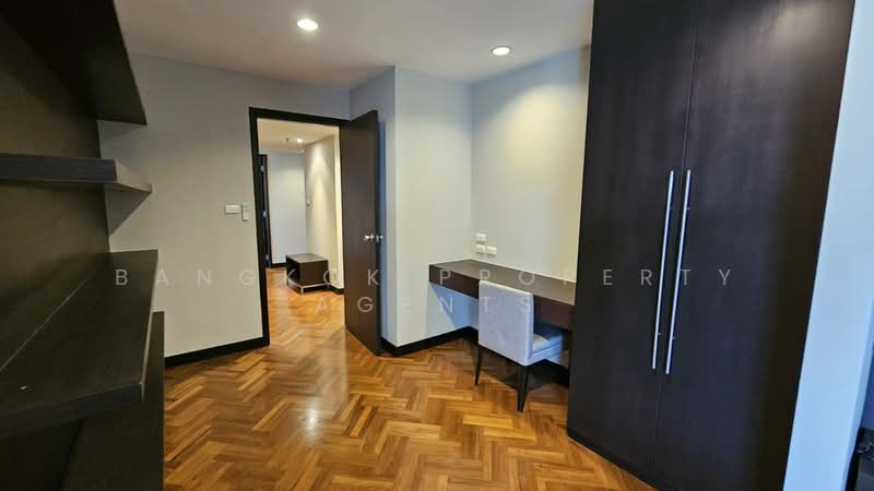Baan Suanpetch, Bangkok, 18 Soi Sukhumvit 39, Khlong Tan Nua, Watthana, Bangkok, 3 Bedrooms, 265 sqm, Condo For Rent, by BANGKOK PROPERTY AGENTS, 500432508 - DDproperty.com