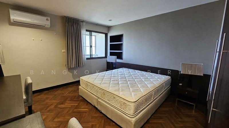 Baan Suanpetch, Bangkok, 18 Soi Sukhumvit 39, Khlong Tan Nua, Watthana, Bangkok, 3 Bedrooms, 265 sqm, Condo For Rent, by BANGKOK PROPERTY AGENTS, 500432508 - DDproperty.com