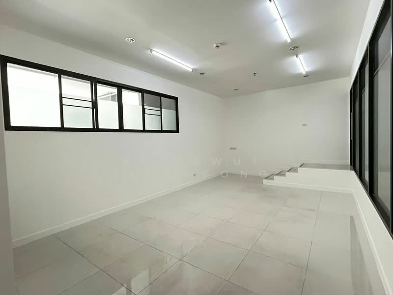 Thana Astoria Pinklao, Bangkok, Soi Charansanitwong 46 Yak 2, Bang Yi Khan, Bang Phlat, Bangkok, 1 Bedroom, 32 sqm, Condo For Rent, by Settawut Leenavong, 500432518 - DDproperty.com