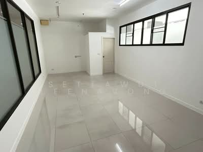 For Rent - Thana Astoria Pinklao, Bangkok