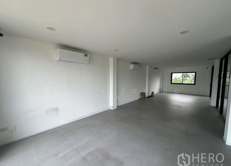 For Sale Home Office 288 sqm in Bang Na Bangkok BRE18730, กรุงเทพ, บางนา, กรุงเทพ, 288 ตร.ม., สำนักงาน ขาย, โดย Hero Realtor Co., Ltd., 500432527 - DDproperty.com