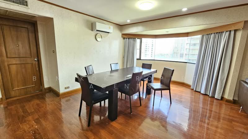 Baan Suanpetch, Bangkok, 18 Soi Sukhumvit 39, Khlong Tan Nua, Watthana, Bangkok, 2 Bedrooms, 135 sqm, Condo For Rent, by BANGKOK PROPERTY AGENTS, 500432543 - DDproperty.com