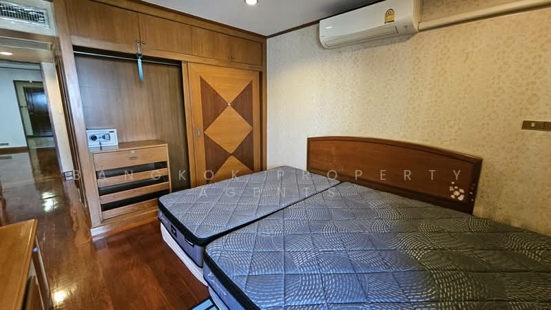 Baan Suanpetch, Bangkok, 18 Soi Sukhumvit 39, Khlong Tan Nua, Watthana, Bangkok, 2 Bedrooms, 135 sqm, Condo For Rent, by BANGKOK PROPERTY AGENTS, 500432543 - DDproperty.com